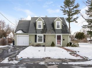 80 Balsam St, Warwick, RI 02888