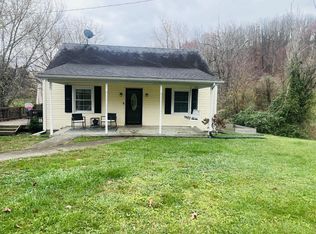 235 Black Pike, Hustonville, KY 40437