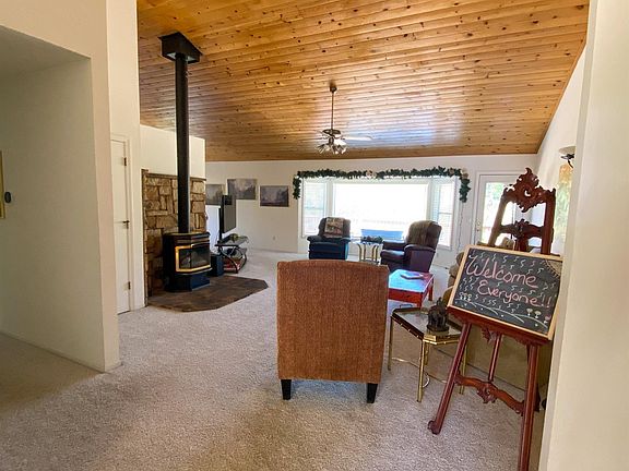 4th image of 788 Dogwood Dr