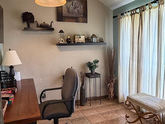 5th image of 21106 Sandy Valley Ct
