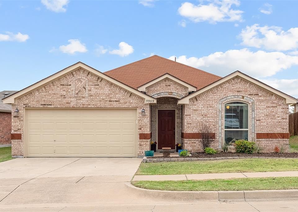 1st image of 9909 Fressia Ln