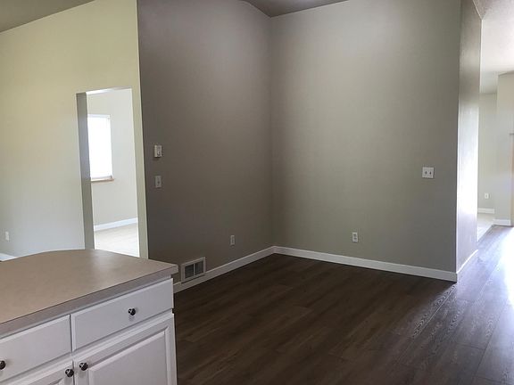 Dining nook/office area off of kitchen.