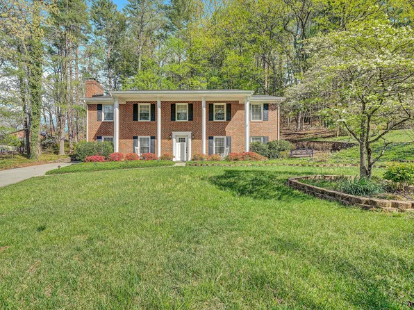 2705 Bobolink Ln, Roanoke, VA 24018