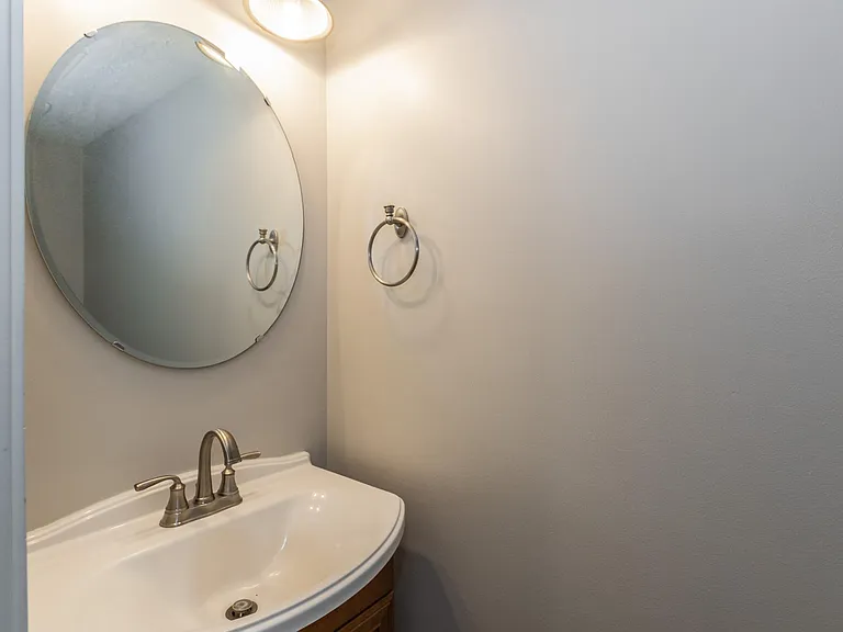 10686 Trailwood Dr — Photo 14