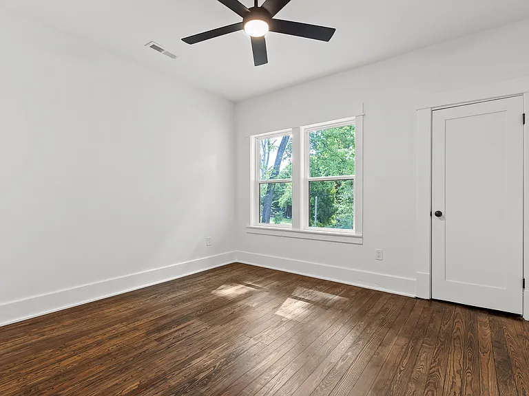 1308 S Lyerly St — Photo 22