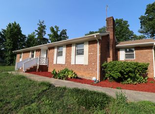 1112 SE Maynard Rd, Cary, NC 27511