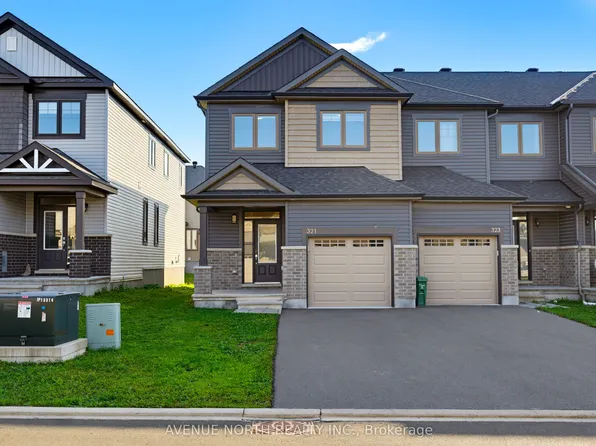 321 Grackle St, Ottawa, ON K1X 0G6
