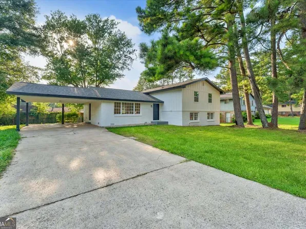 7697 Marabou Ln, Riverdale, GA 30274