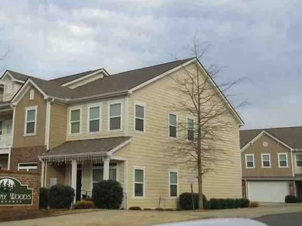 214 Overstone Ct, Fort Mill, SC 29715