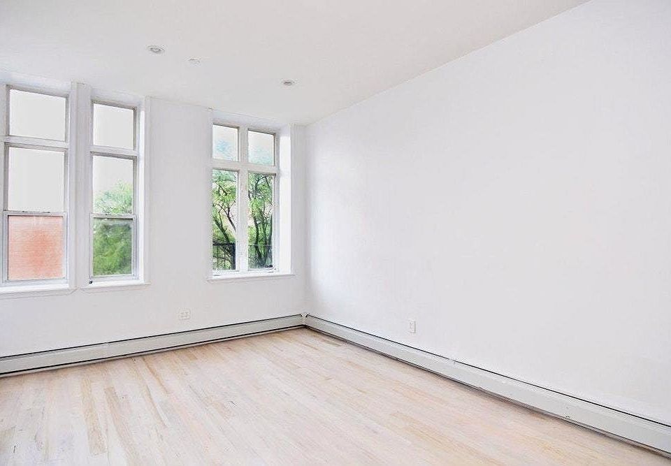 1st image of 4 E 116th St Frnt 1