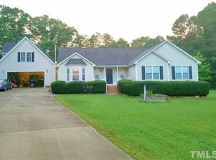 108 Oakwood Cir, Clayton, NC 27527