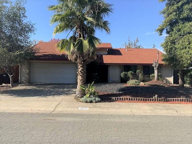 1st image of 4871 Thousand Oaks Ct