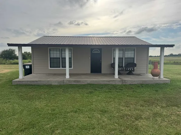 1419 S Maxwell Rd, Marlow, OK 73055