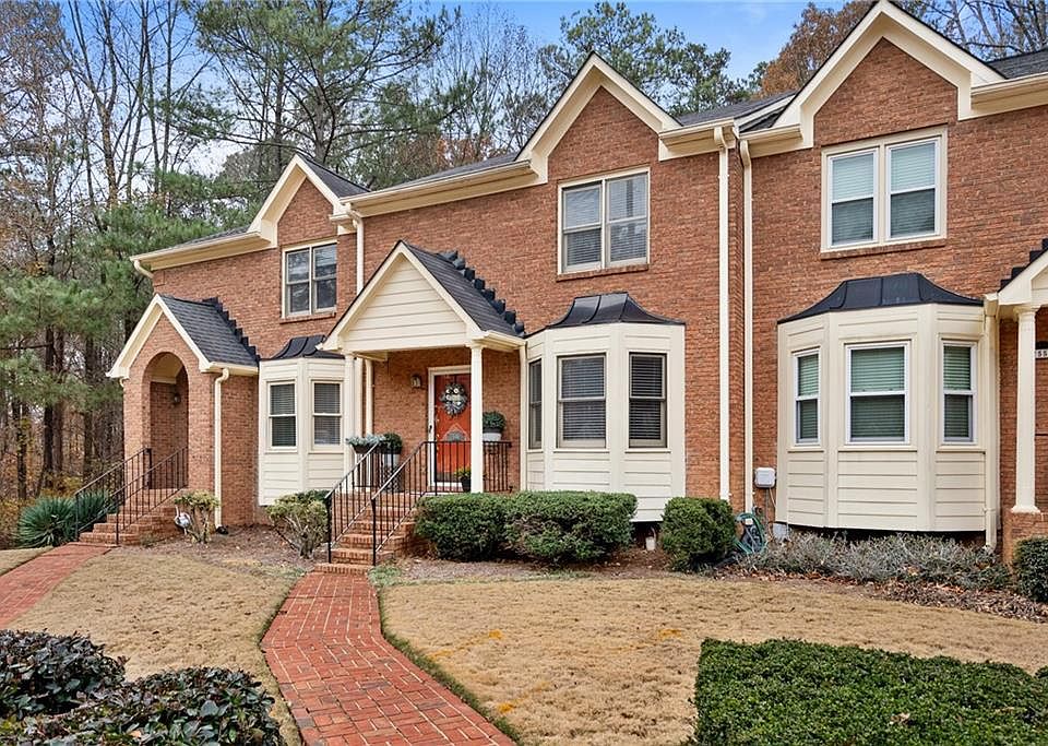 1st image of 2540 Holcomb Springs Dr