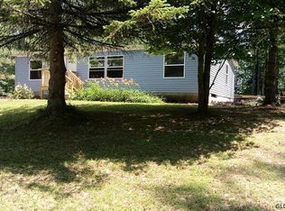 107 S Pinetree Dr, Gloversville, NY 12078