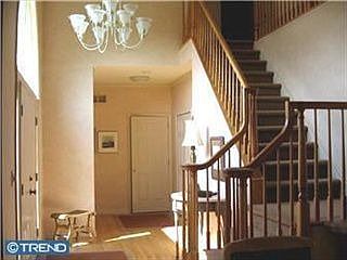 3rd image of 125 Whitney Ln