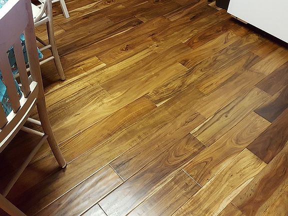 2nd image of 3638 Deer Track Ln