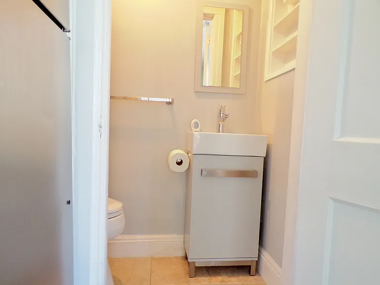 1st floor power room