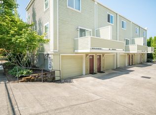 1683 SE Linn St, Portland, OR 97202