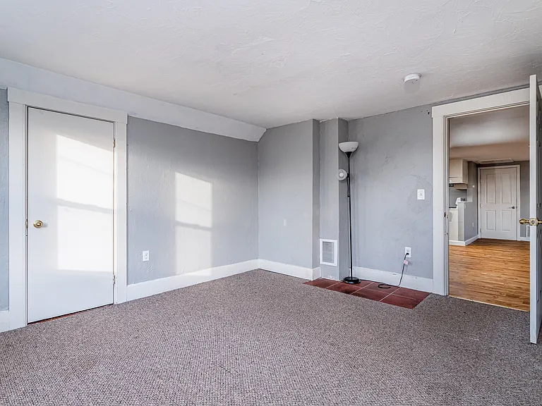 9 Mount Vernon St #3 — Photo 5