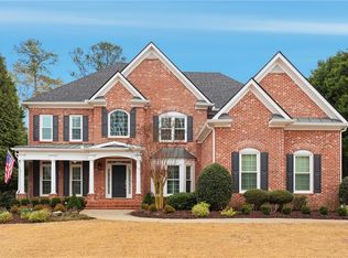 7015 Gaineswood Dr, Roswell, GA 30076