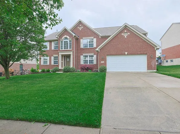 2214 Ross Estates Dr, Hamilton, OH 45013