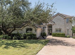 59 Lost Meadow Trl, The Hills, TX 78738