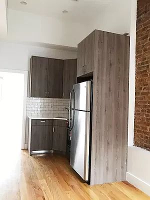 1st image of 489 Chauncey St APT 3L