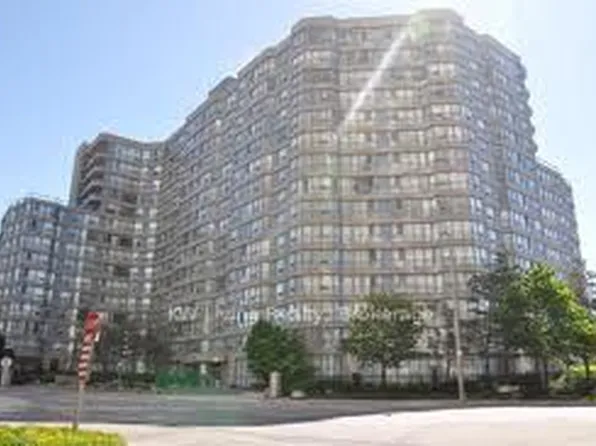 250 Webb Dr #1207, Mississauga, ON L5B 3Z4