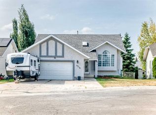6216 E Douglas Pl, Olds, AB T4H1V8