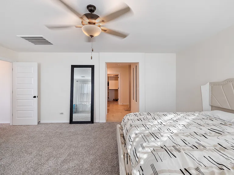 12804 De La Rosa Ave — Photo 23