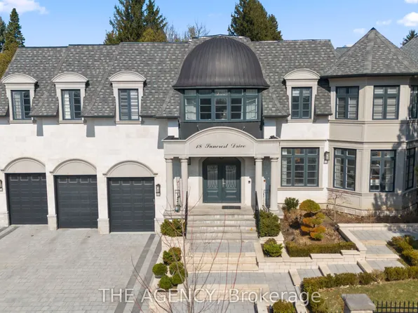 18 Suncrest Dr, Toronto, ON M3C 2L2