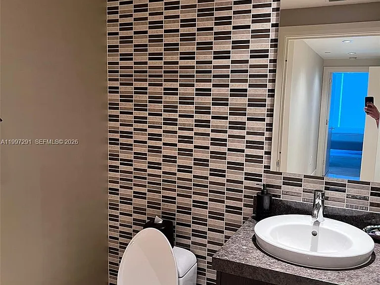 17121 Collins Ave #3304 — Photo 14
