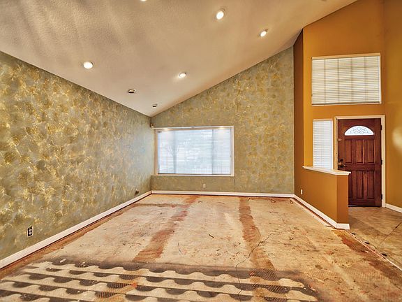 2nd image of 5451 Placerita Dr