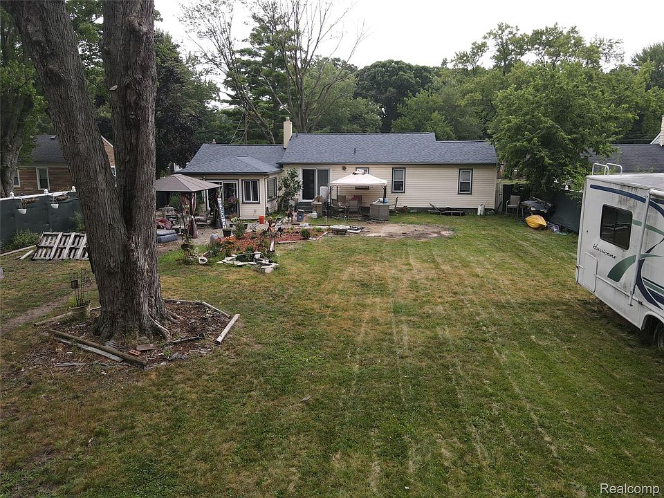 21148 Midway Ave, photo 19