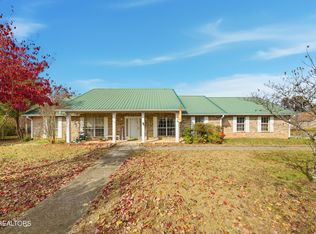 1903 Rosebud Dr, Maryville, TN 37803