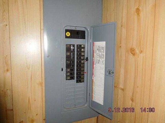 elec panel in garage