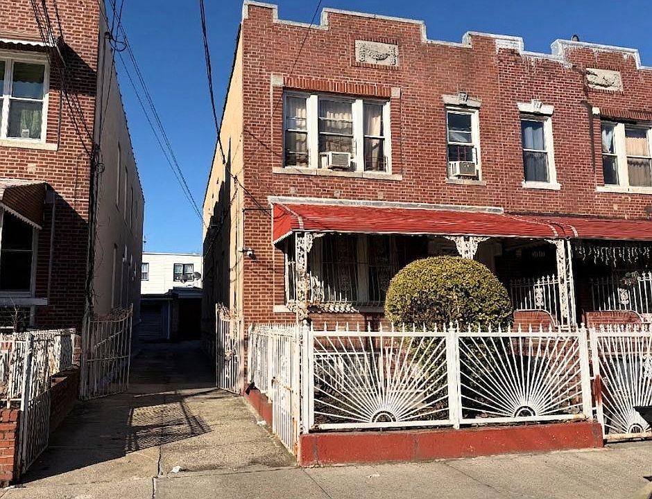 1st image of 3714 102nd Street