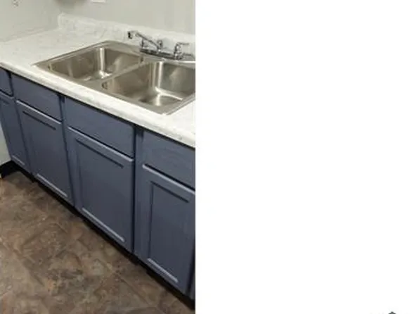 2538 W Erie Ave, Lorain, OH 44053