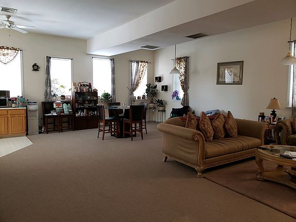 3rd image of 49 Grand St #2