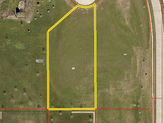 2nd image of 12814 Oak Brook Cir