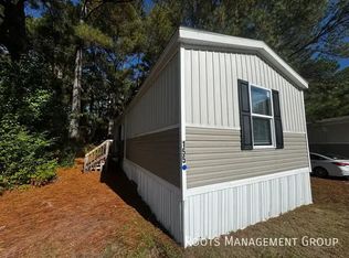 155 Connie Ct #155C, Spring Lake, NC 28390