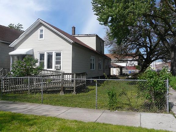 2nd image of 3730 S Albany Ave