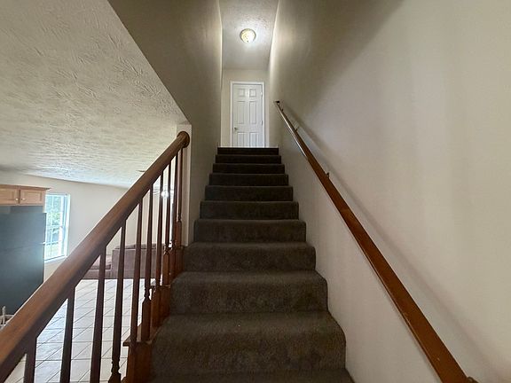 4th image of 139 Ash Ct #139