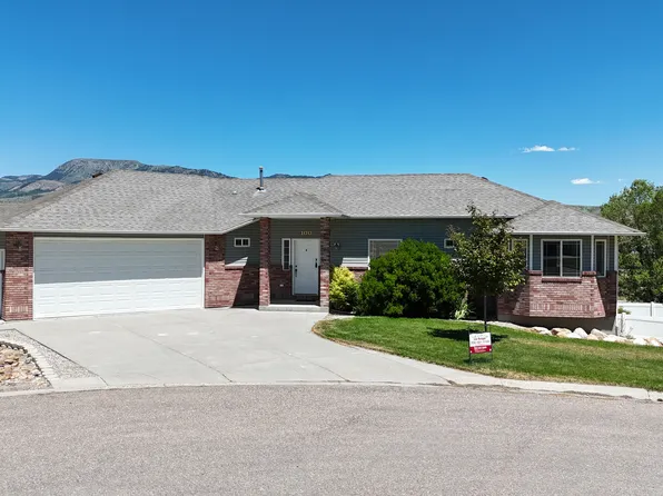 100 Mountain View Dr, McCammon, ID 83250