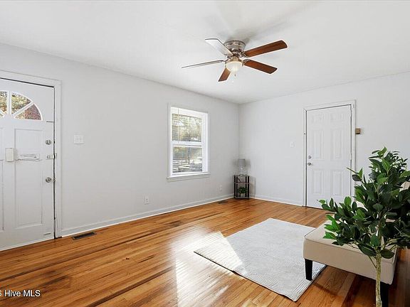 3rd image of 1620 Old Wilson Road