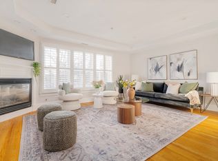 845 Lagrange St UNIT 2, West Roxbury, MA 02132