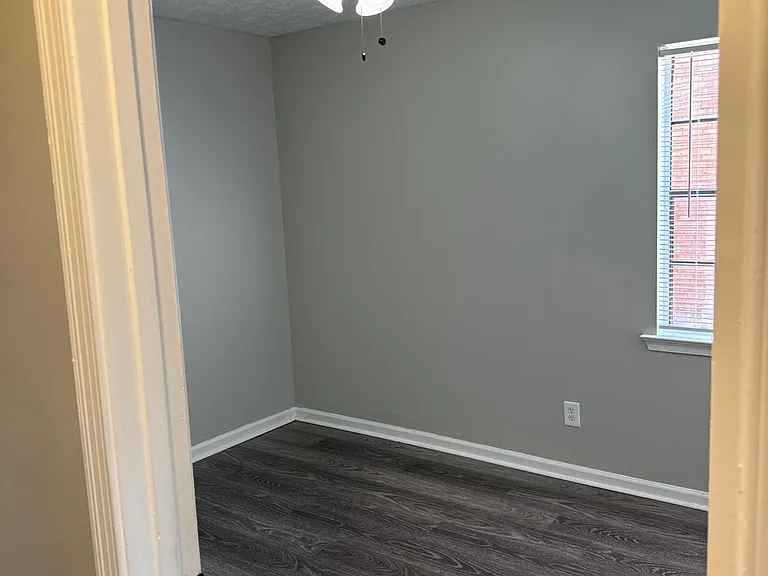 849 E Gardendale Dr — Photo 13