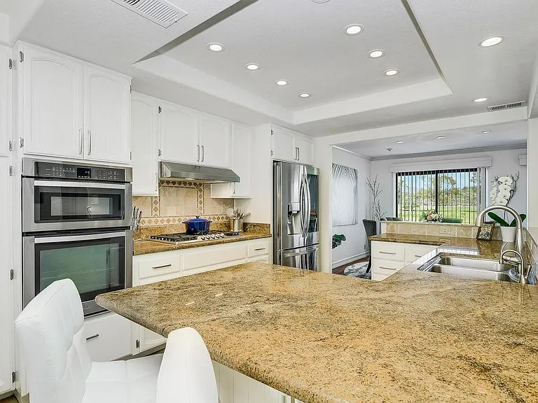 4027 Avenida Brisa — Photo 8