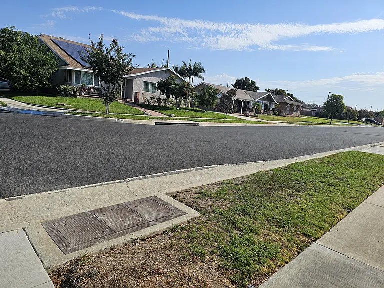 14320 Plantana Dr — Photo 25